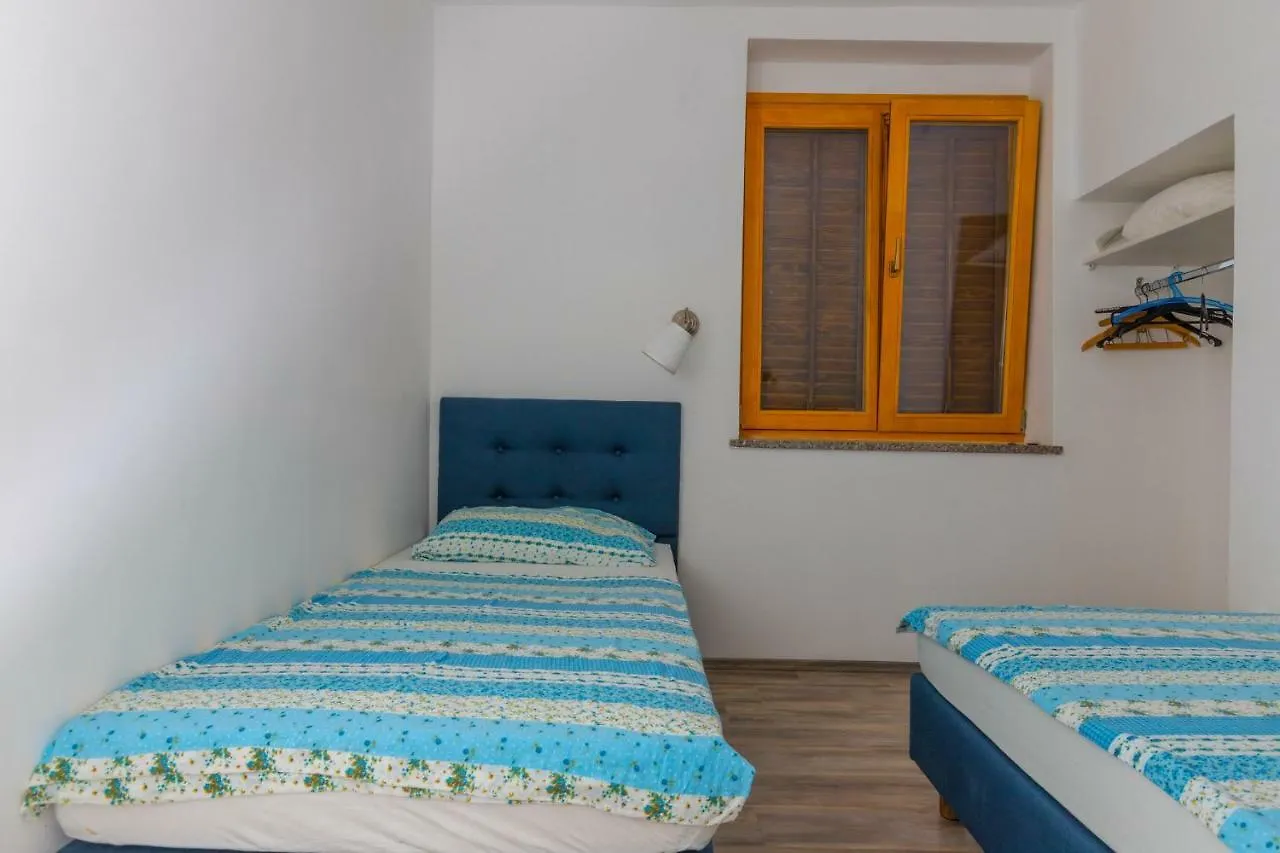 Apartments Maris Crikvenica